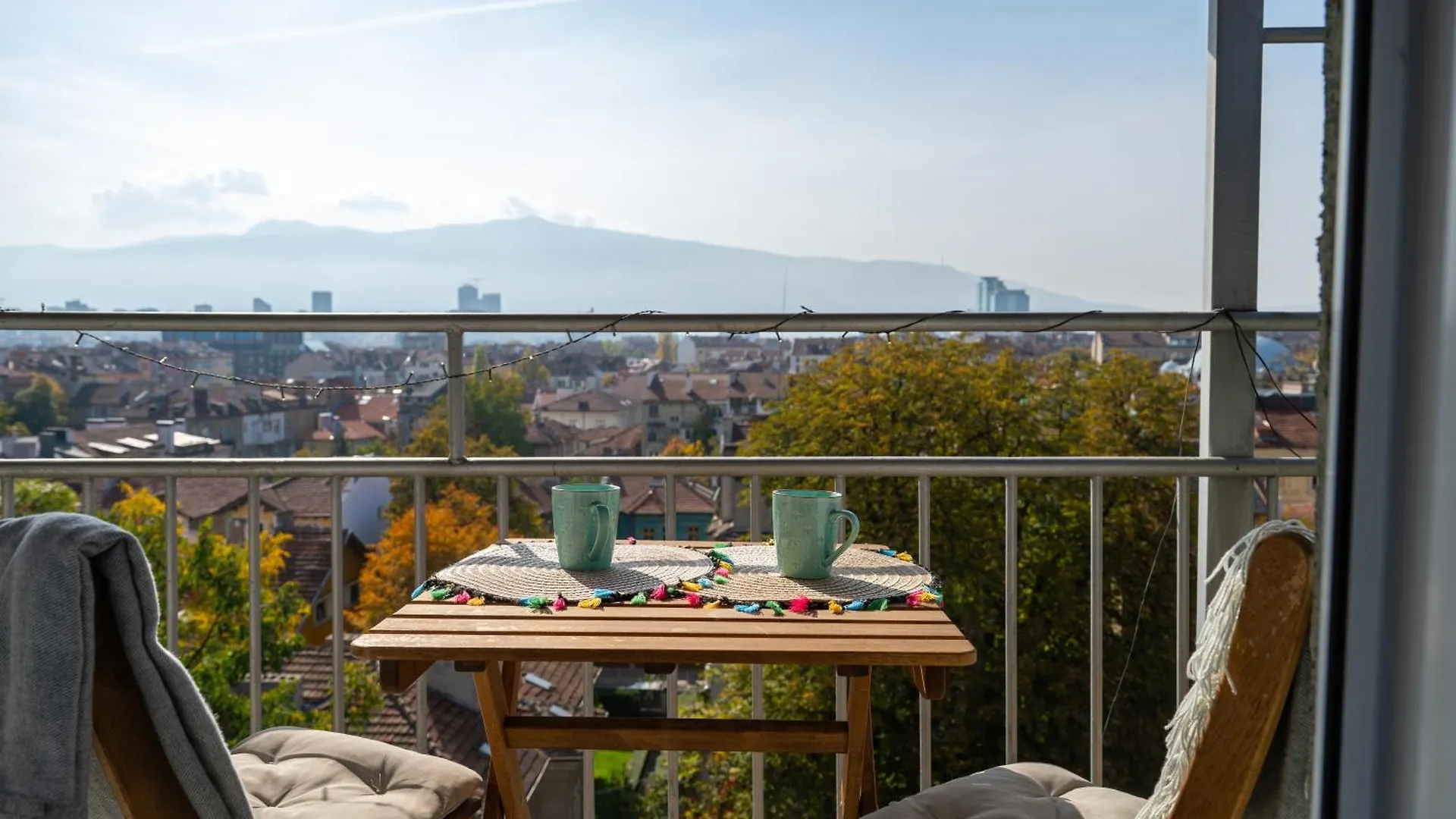 Bright 1Bdr With Balcony Apartment Sofia 0*,