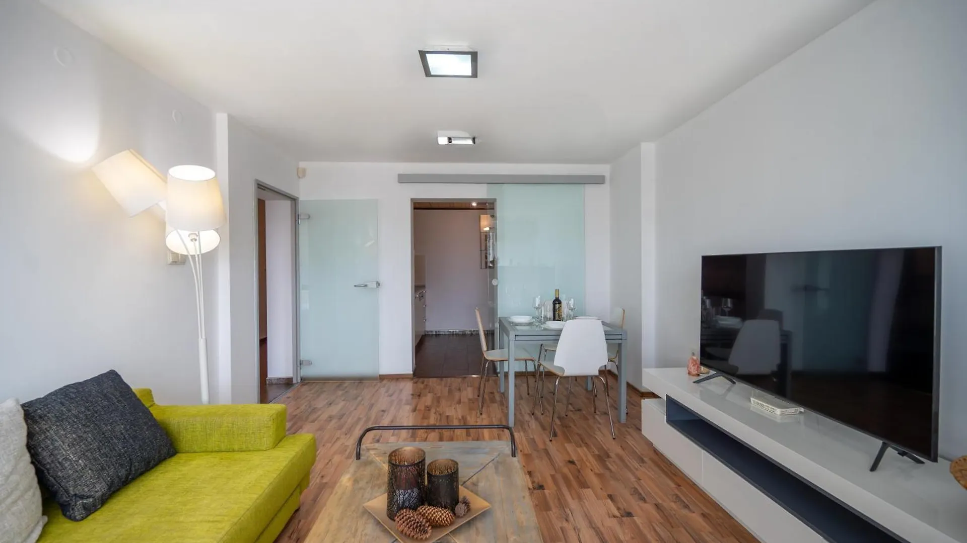 Bright 1Bdr With Balcony Apartment Sofia Bulgaria