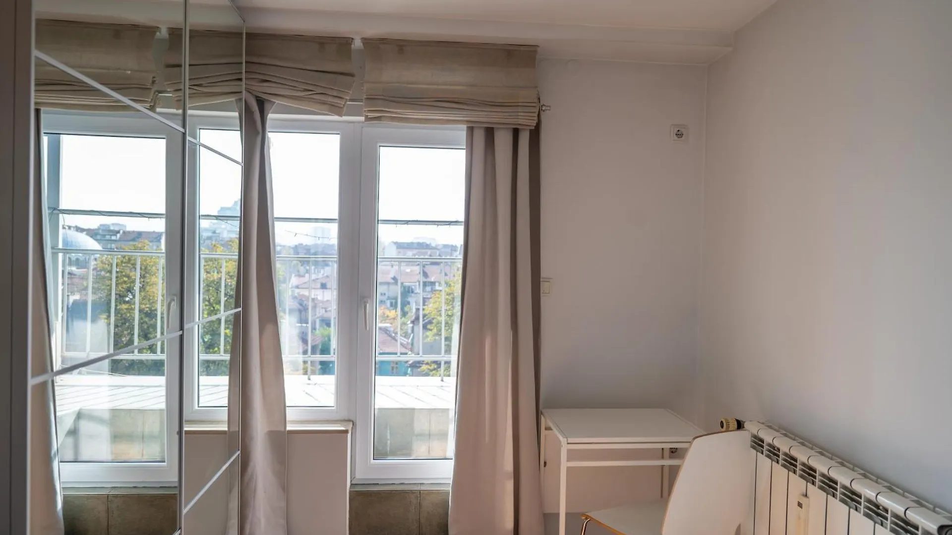 Bright 1Bdr With Balcony Lejlighed Sofia