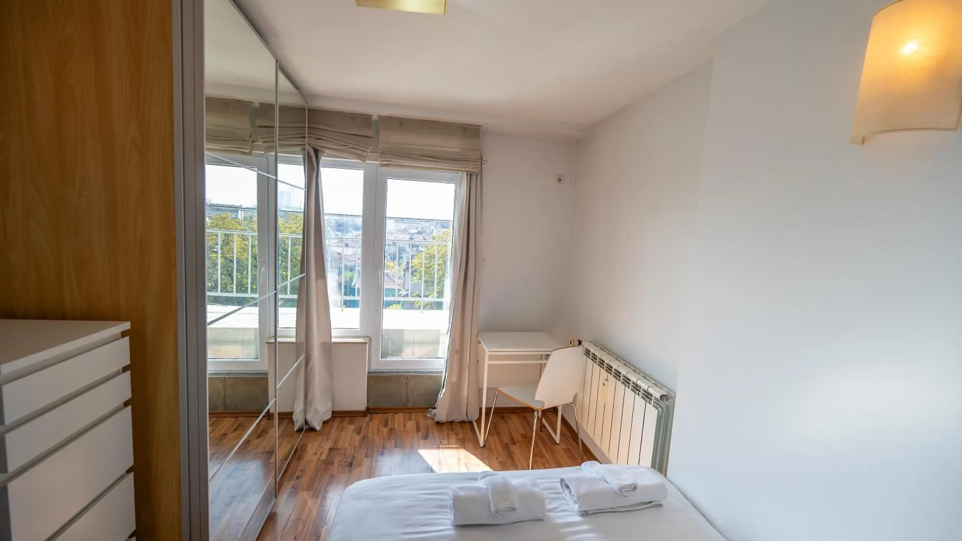 Bright 1Bdr With Balcony Lejlighed Sofia